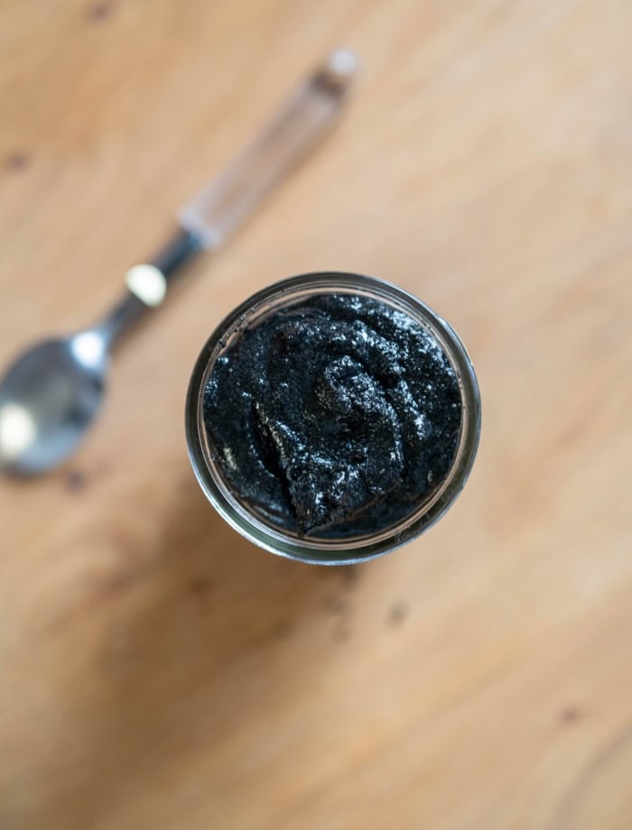 black sesame paste