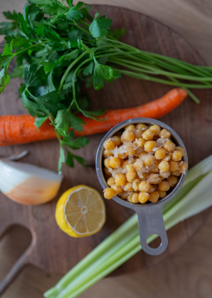 chickpea salad sandwich mix ingredients