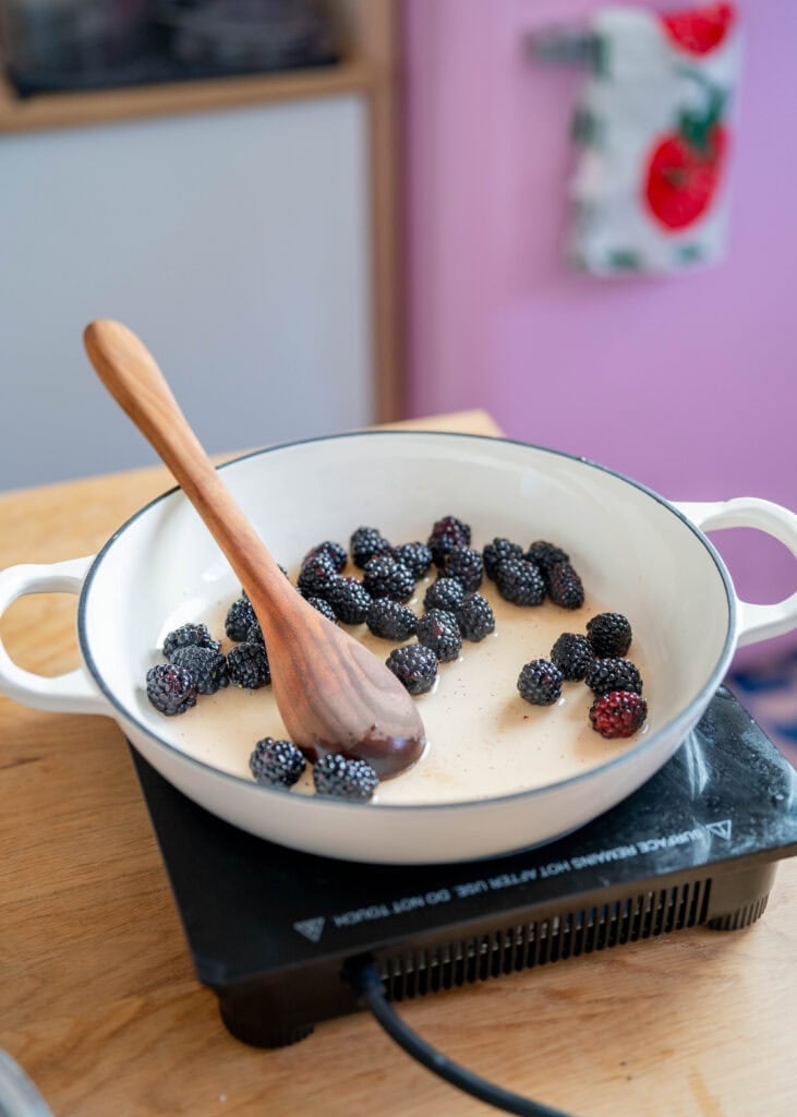 blackberries in pan