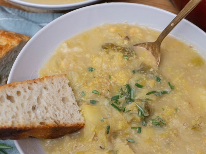 potato and leek soup with slice of bread